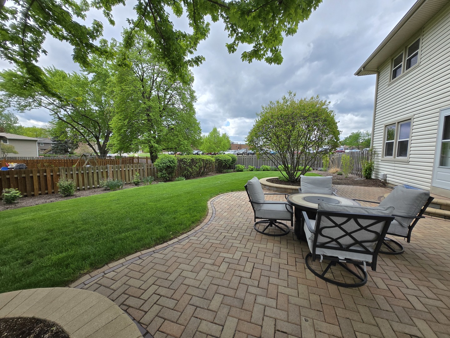 900 Dearborn Circle Carol Stream IL 60188