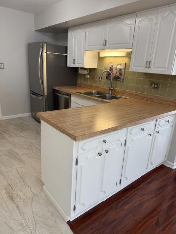 1419 Churchill Road Schaumburg IL 60195
