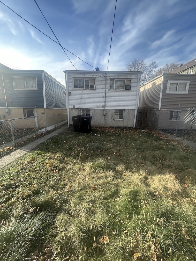 6425 South Racine Avenue Chicago IL 60609