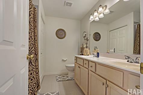 1419 White Oak Lane Woodstock IL 60098