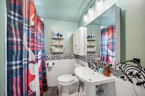 52 South Central Avenue Highwood IL 60040