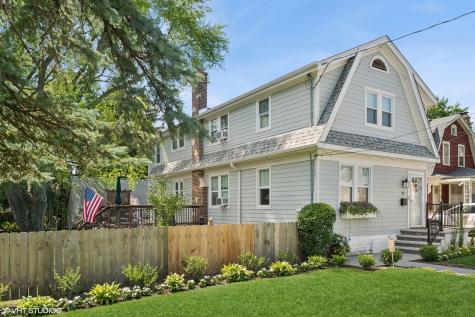 52 South Central Avenue Highwood IL 60040