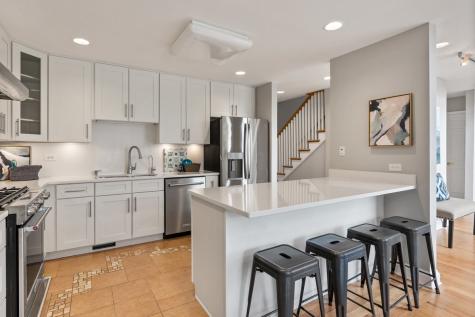 5133 Carol Street Skokie IL 60077