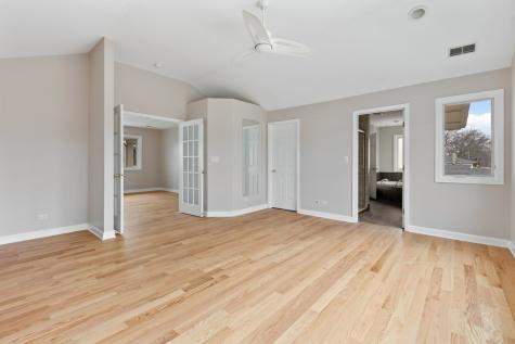 5133 Carol Street Skokie IL 60077