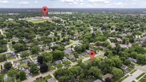 512 North Westlawn Avenue Aurora IL 60506