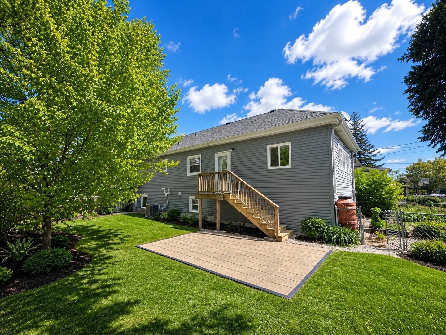 9021 Grant Avenue Brookfield IL 60513