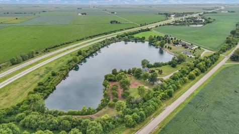50 Moss Lake Drive Farmer City IL 61842