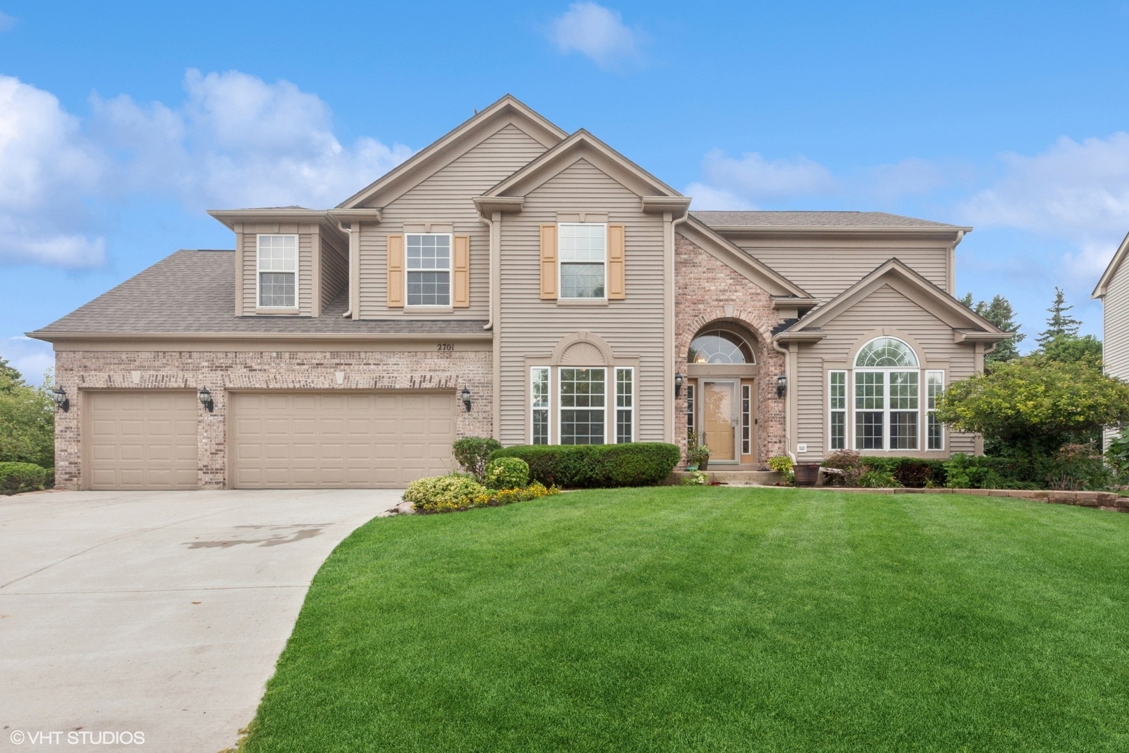 2701 Hamman Way Aurora IL 60502