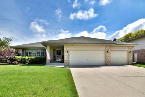 1263 Harleyford Road Woodridge IL 60517