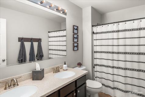25305 Baytree Circle Shorewood IL 60404