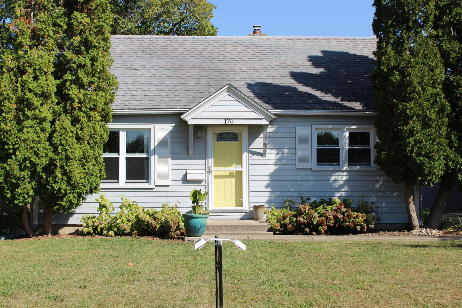 176 South Randall Road Aurora IL 60506