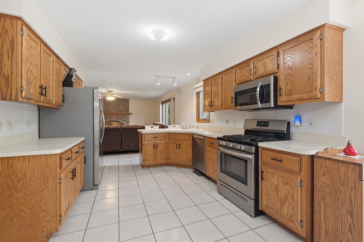 611 Vanderbilt Drive New Lenox IL 60451