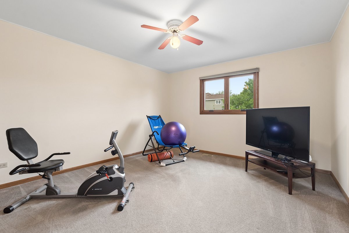 611 Vanderbilt Drive New Lenox IL 60451
