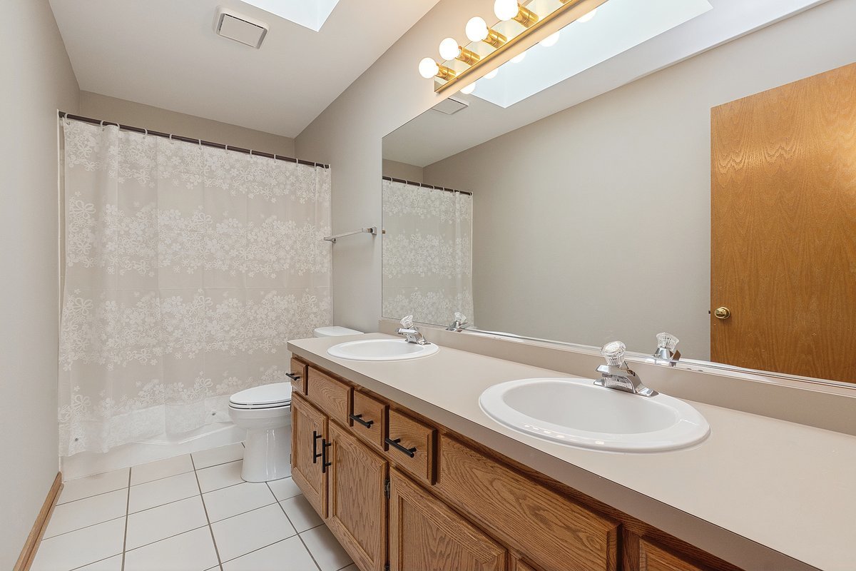 611 Vanderbilt Drive New Lenox IL 60451