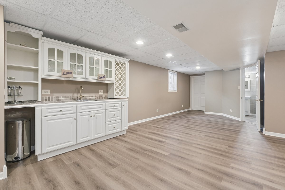 611 Vanderbilt Drive New Lenox IL 60451