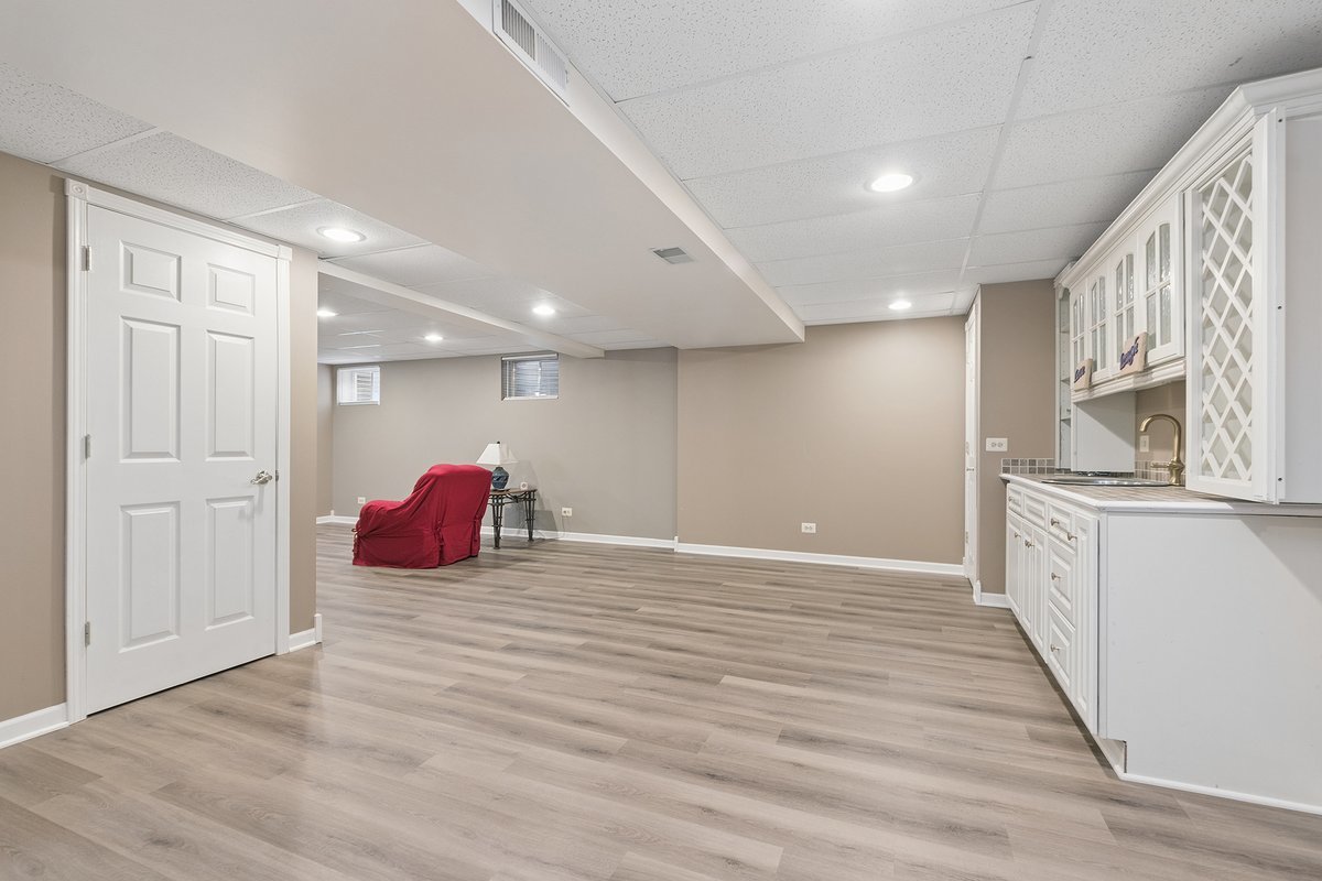 611 Vanderbilt Drive New Lenox IL 60451