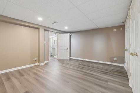 611 Vanderbilt Drive New Lenox IL 60451