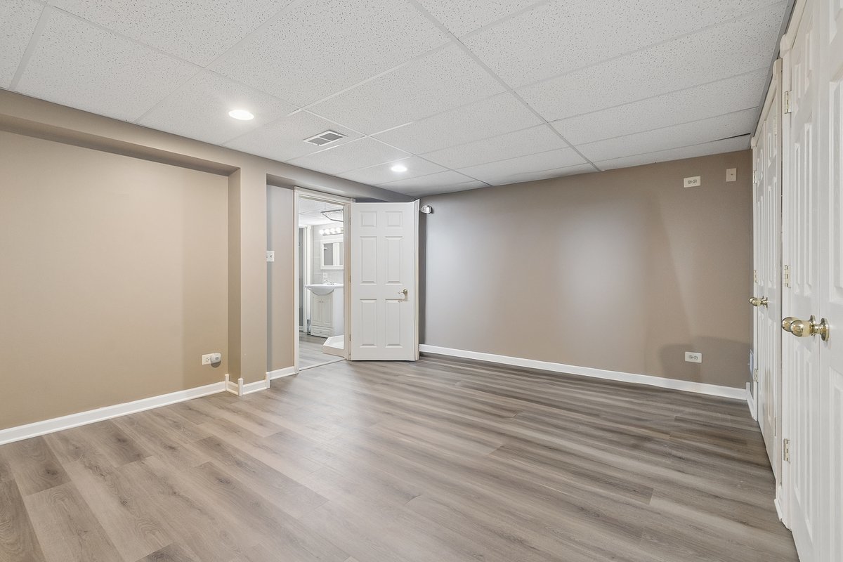 611 Vanderbilt Drive New Lenox IL 60451