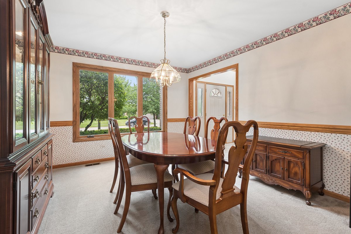 611 Vanderbilt Drive New Lenox IL 60451