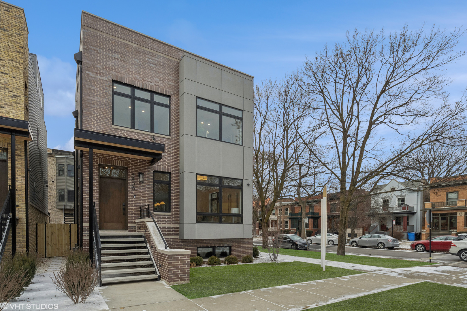 4458 North Greenview Avenue Chicago IL 60640