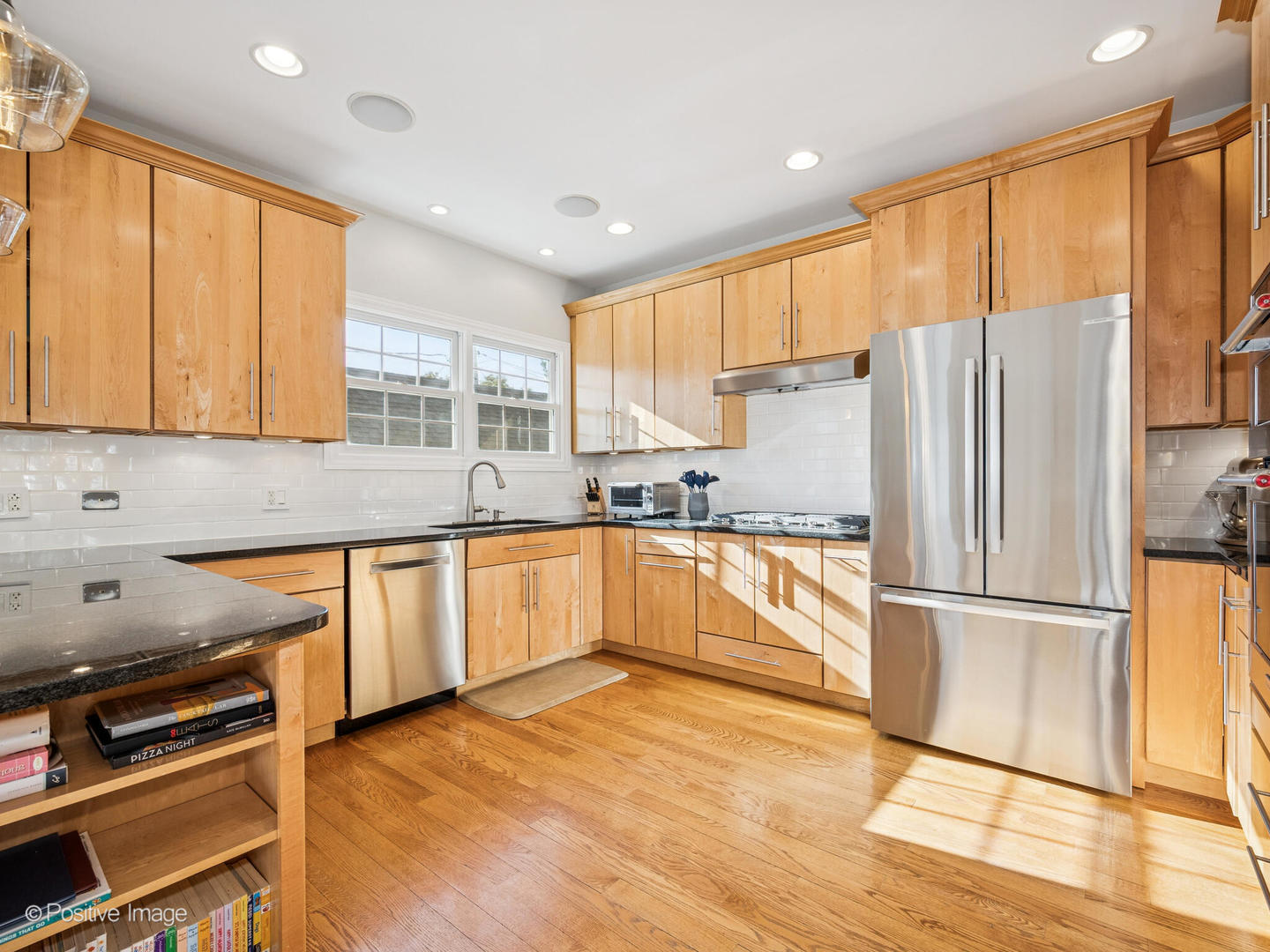 29 Waverly Avenue Clarendon Hills IL 60514