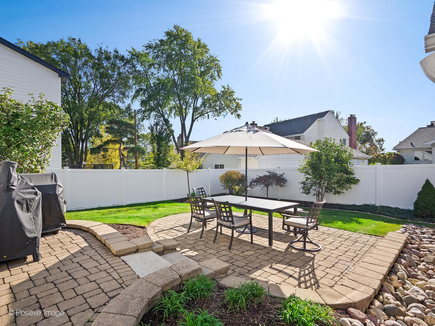 29 Waverly Avenue Clarendon Hills IL 60514