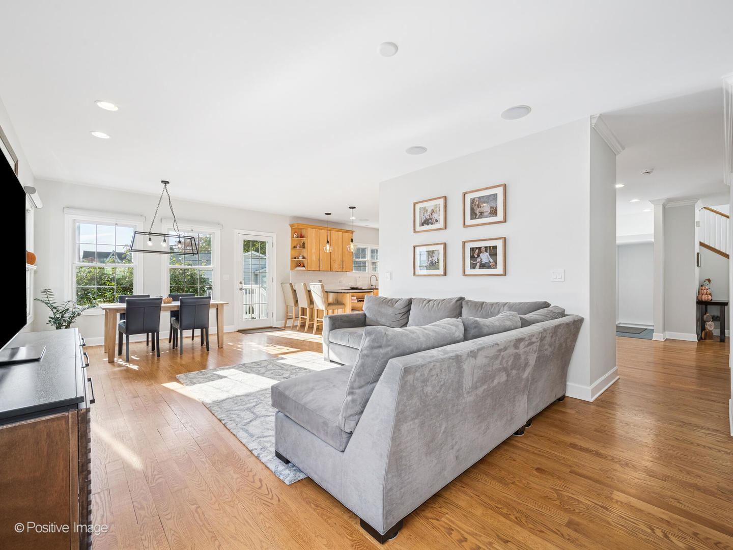 29 Waverly Avenue Clarendon Hills IL 60514