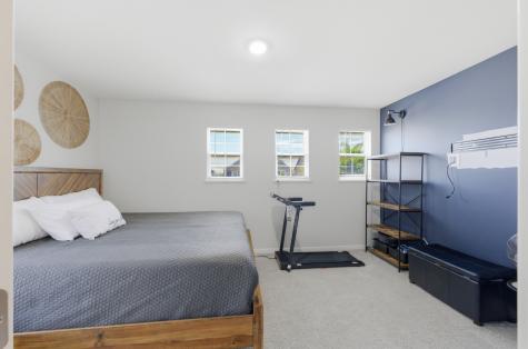 1024 Sunflower Street South Elgin IL 60177