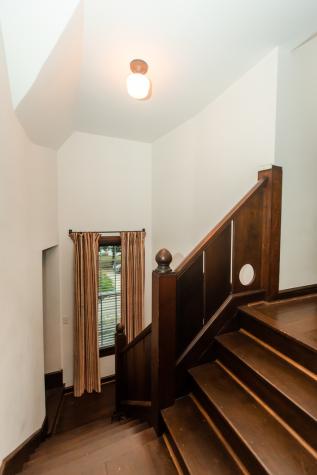 218 North Brinton Avenue Dixon IL 61021
