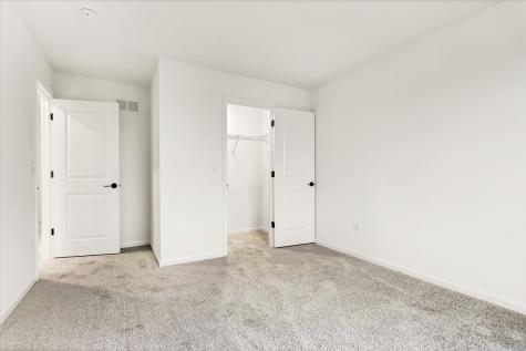 17350 South Victoria Lane Lockport IL 60441