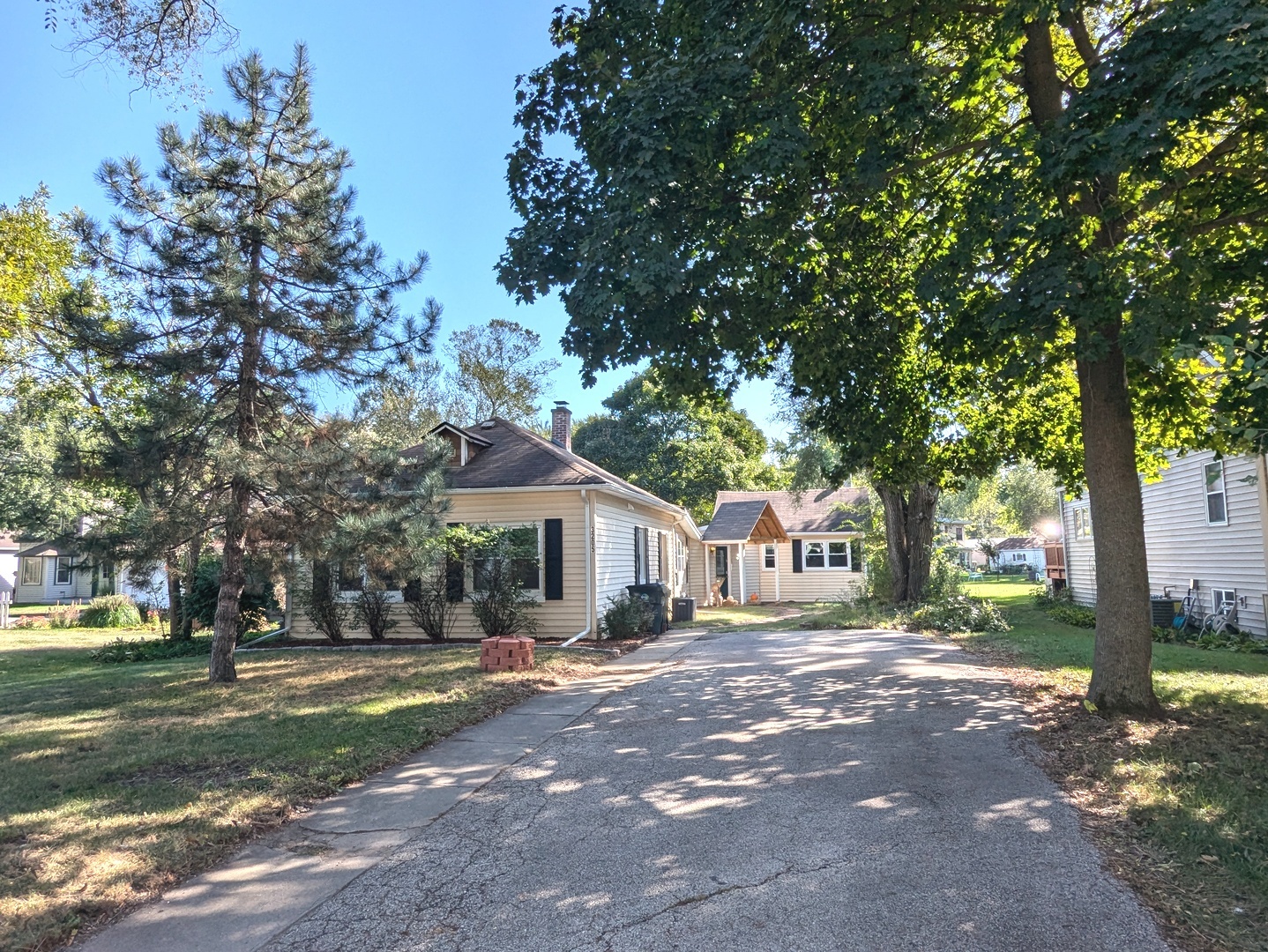 3205 East Bend Drive Algonquin IL 60102