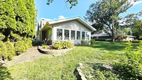 205 North Lincoln Street Elwood IL 60421