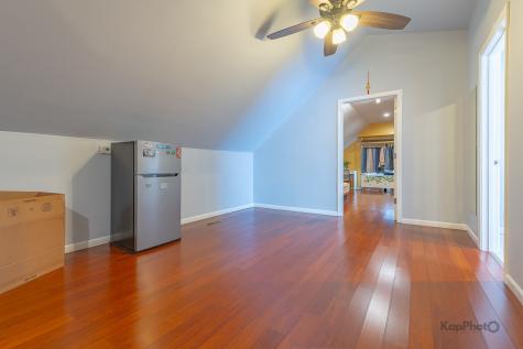 3743 North Kimball Avenue Chicago IL 60618