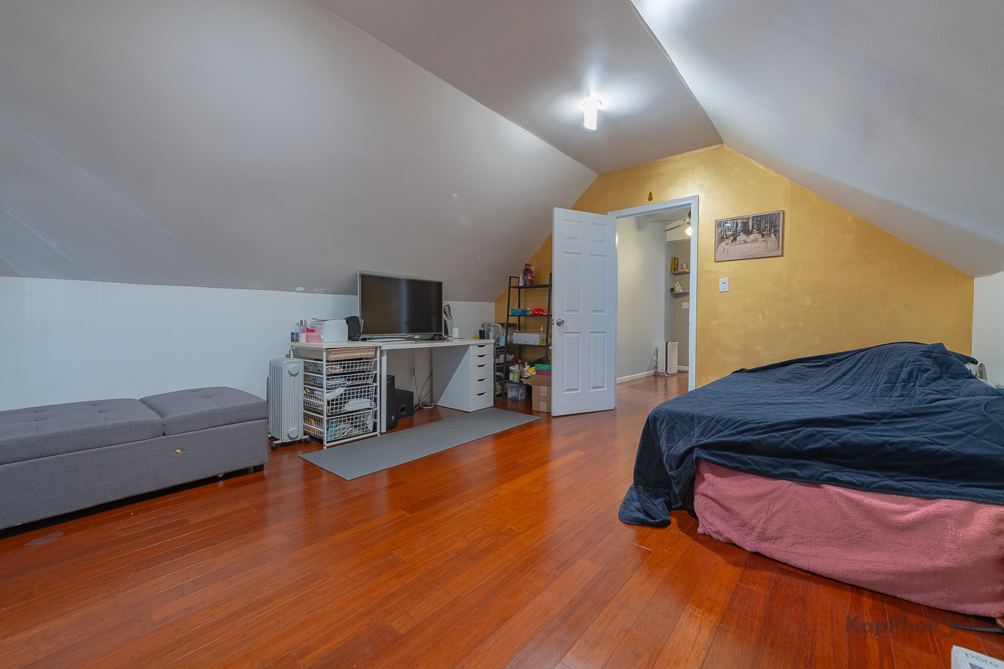 3743 North Kimball Avenue Chicago IL 60618