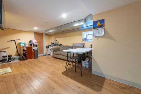 3743 North Kimball Avenue Chicago IL 60618