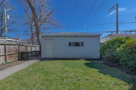 3743 North Kimball Avenue Chicago IL 60618