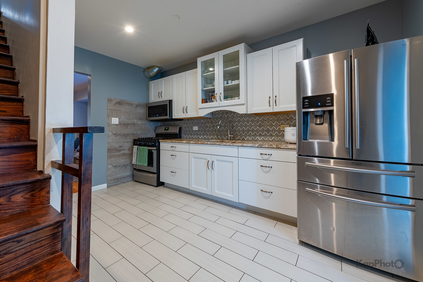 3743 North Kimball Avenue Chicago IL 60618