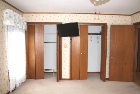 321 East Elm Street Piper City IL 60959