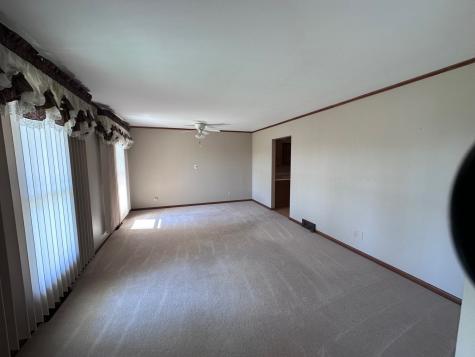 321 East Elm Street Piper City IL 60959