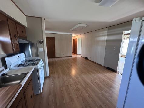 321 East Elm Street Piper City IL 60959