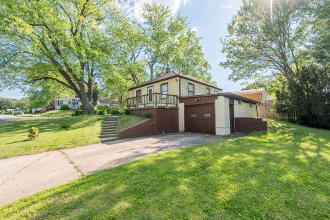 1203 Taylor Street Rockford IL 61101