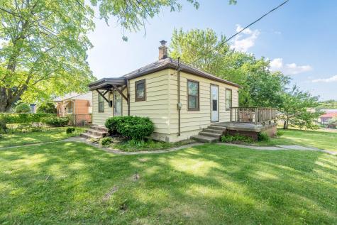 1203 Taylor Street Rockford IL 61101
