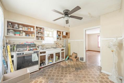 1203 Taylor Street Rockford IL 61101