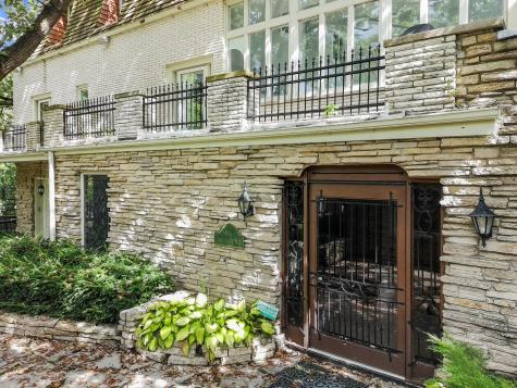 7830 North Pillow Hill Road Spring Grove IL 60081