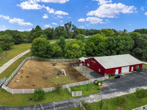 7830 North Pillow Hill Road Spring Grove IL 60081