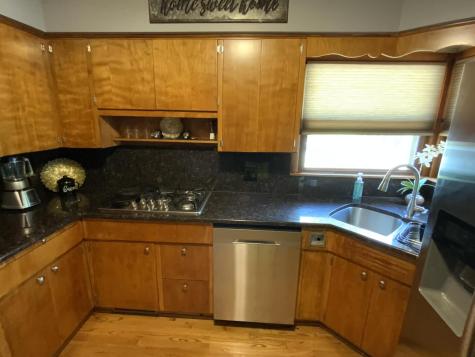 378 Oakwood Drive Crete IL 60417