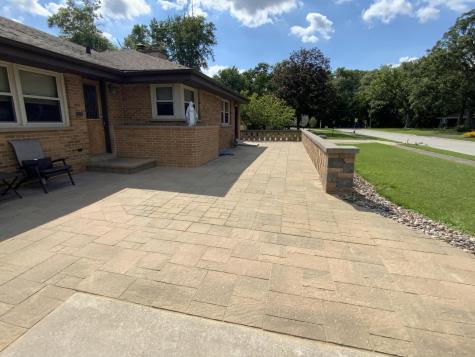 378 Oakwood Drive Crete IL 60417