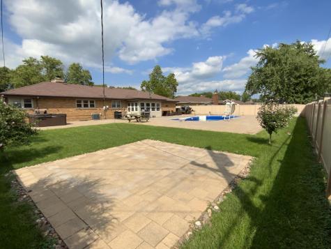 378 Oakwood Drive Crete IL 60417