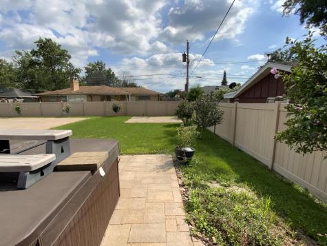 378 Oakwood Drive Crete IL 60417
