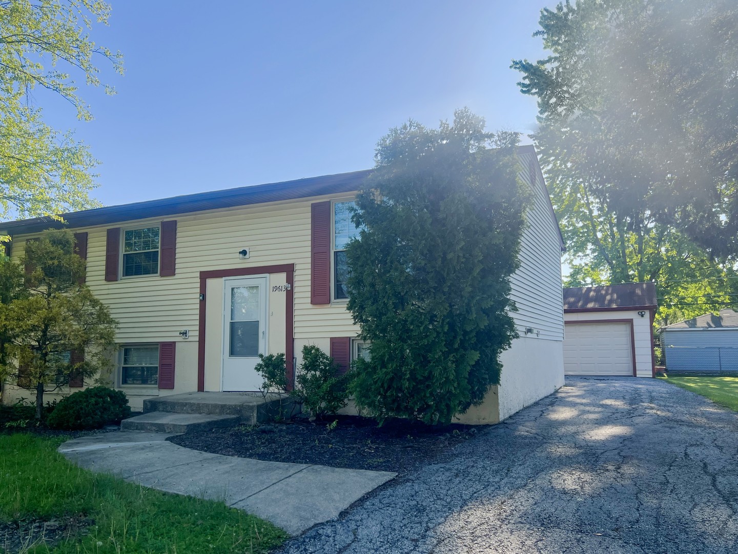 19613 Redwood Lane Mokena IL 60448